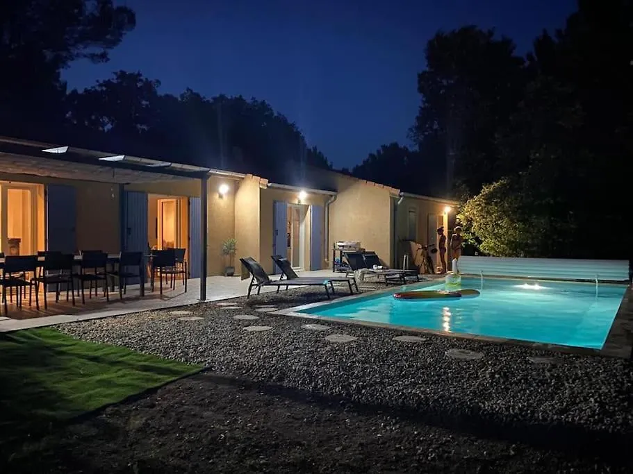 Villa De Plain-Pied Avec Jardin Et Piscine Privee Grignan